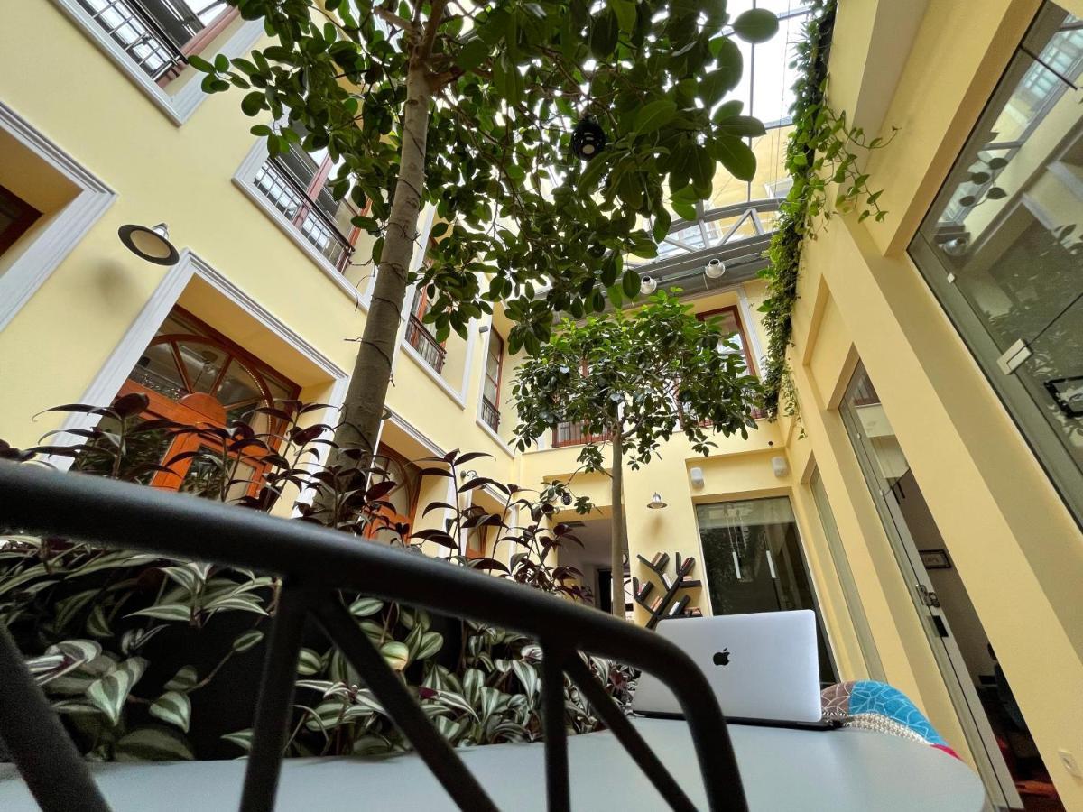 Atrium Boutique Apartment