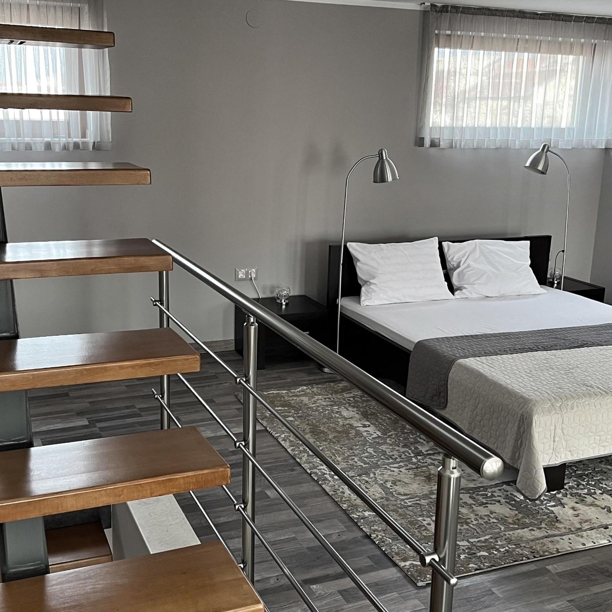 Atrium Boutique Apartment *